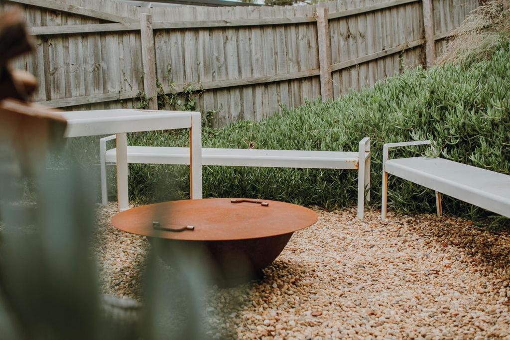 Demure Charm 4 Bedrooms Rye Bagian luar foto